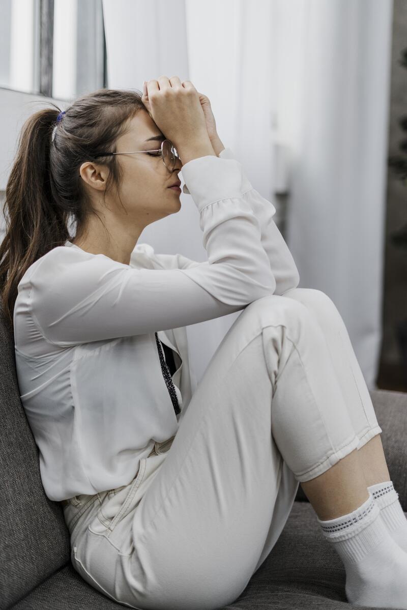 Como a ansiedade causa dores no corpo